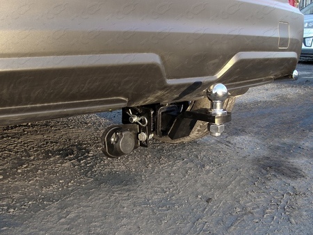 Фаркоп с шаром Е ТСС для Nissan Qashqai (2019-2024) TCU00138